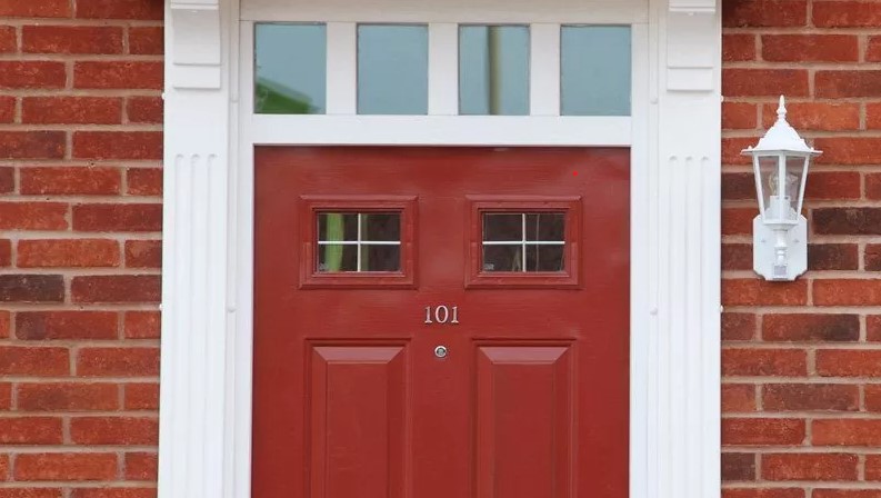 Vital Points of Difference Between Wood and Composite Doors